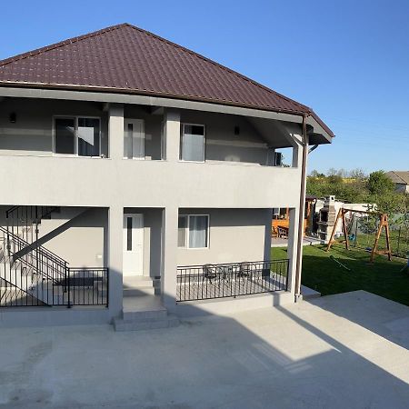 Vila Palade Corbu  Bagian luar foto